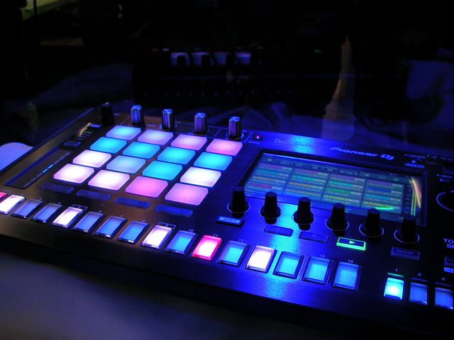Speaker Active 15" ×4 + Mixer